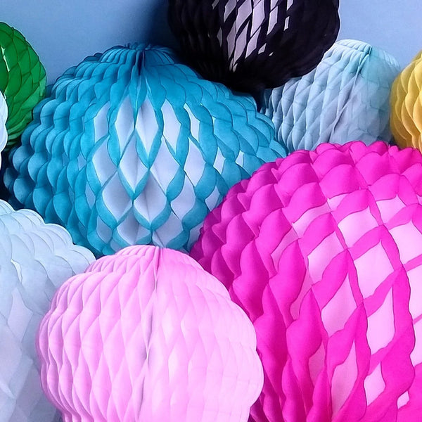 Small 8 Inch Honeycomb Puff Balls (3-Pack) - White Center