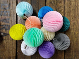 10-Piece Pastel Themed Honeycomb Balls - MULTIPLE SIZES