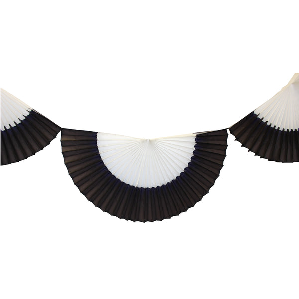 10 Foot Striped Black & White Bunting Garland